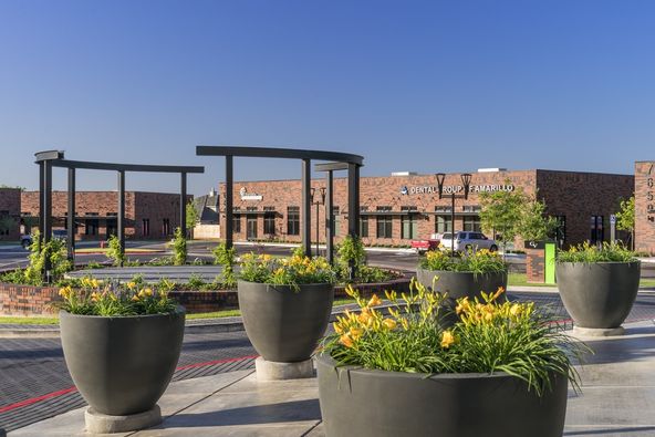 Retail for Lease: Greenways Village on Hillside: 7669 Hillside Rd, Amarillo, TX 79119